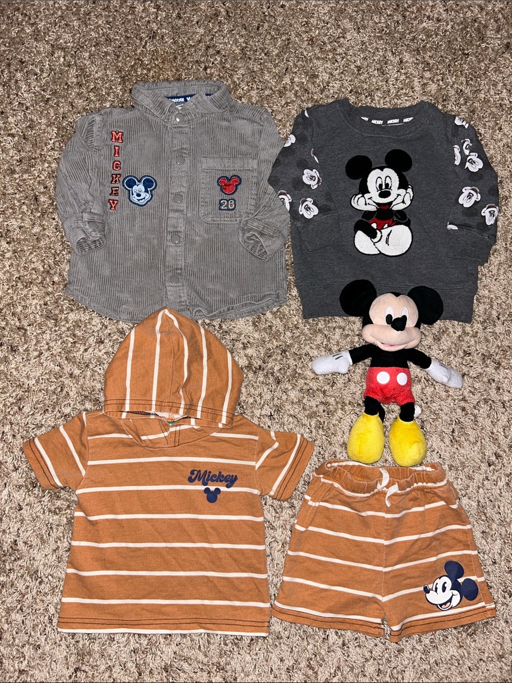 Disney Mickey Mouse Boys’ 12-18 Month Clothes